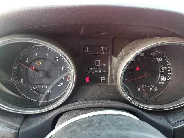 2011 JEEP GRAND CHEROKEE LAREDO  