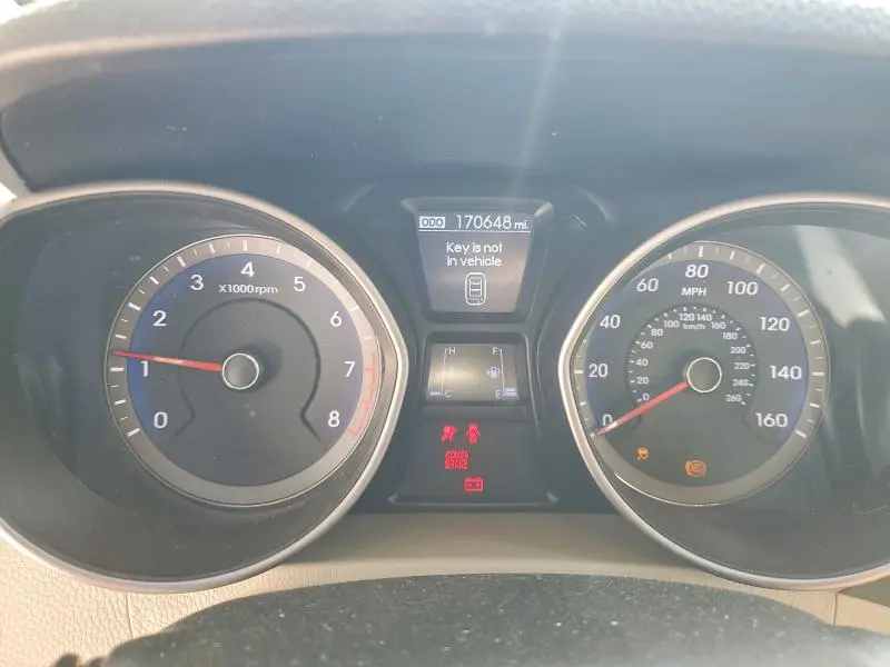 2013 HYUNDAI ELANTRA GT BASE  