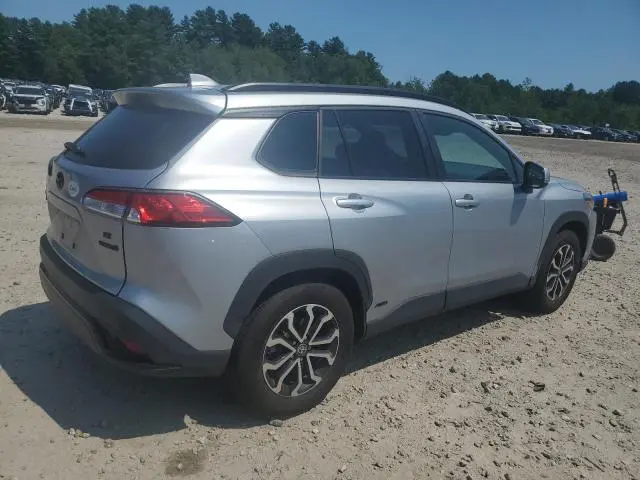2024 TOYOTA COROLLA CROSS SE  