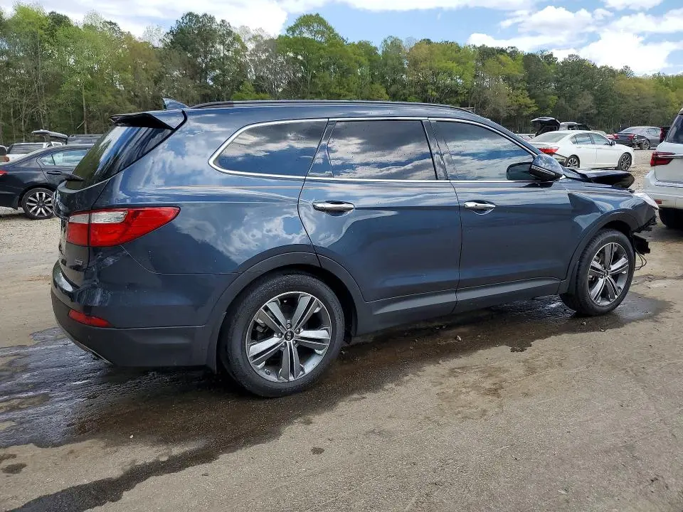 2016 HYUNDAI SANTA FE SE  