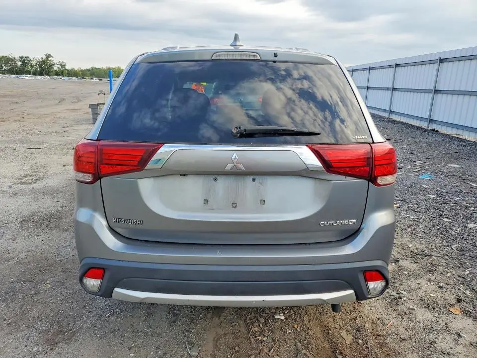 2017 MITSUBISHI OUTLANDER ES  