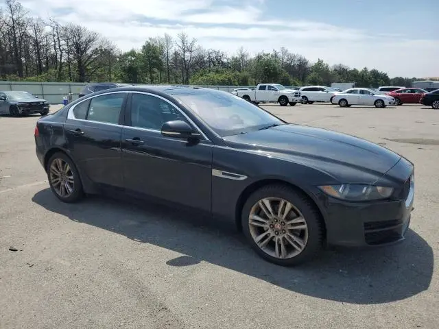 2019 JAGUAR XE   