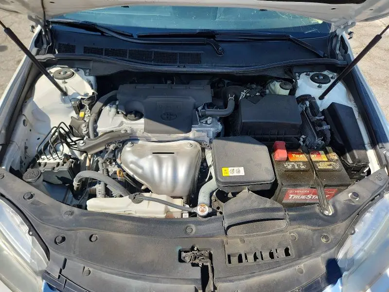2017 TOYOTA CAMRY XLE  