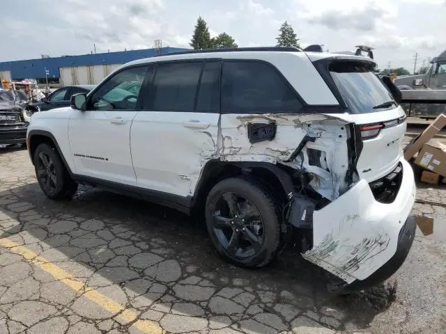 2024 JEEP GRAND CHEROKEE LAREDO  