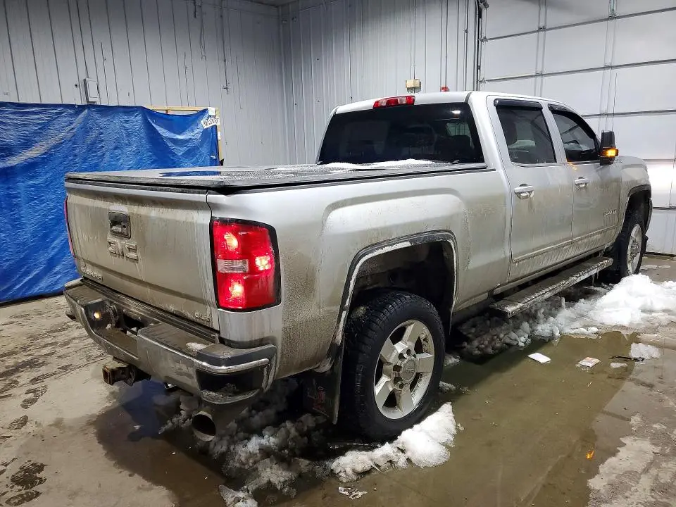 2019 GMC SIERRA K2500 SLE  