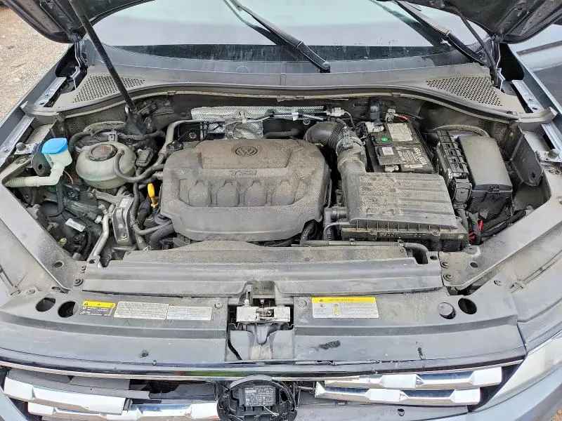 2020 VOLKSWAGEN TIGUAN SE  