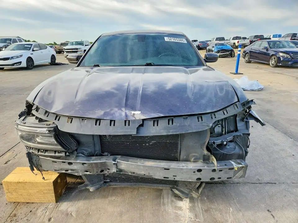 2021 DODGE CHARGER SXT  