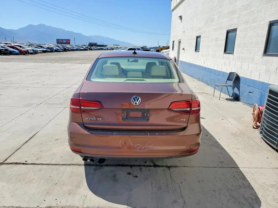 2017 VOLKSWAGEN JETTA SE  