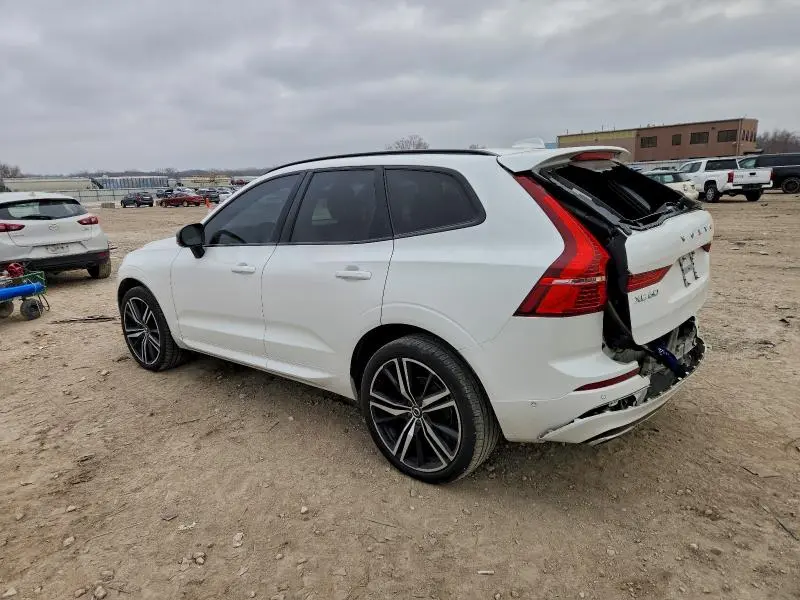 2021 VOLVO XC60 T5 R-DESIGN  