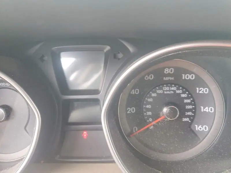 2013 HYUNDAI ELANTRA GT   