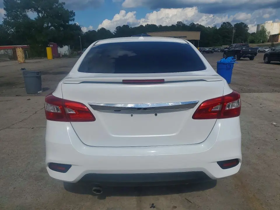 2016 NISSAN SENTRA SR  