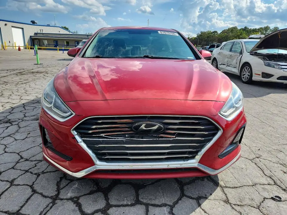 2019 HYUNDAI SONATA SE  