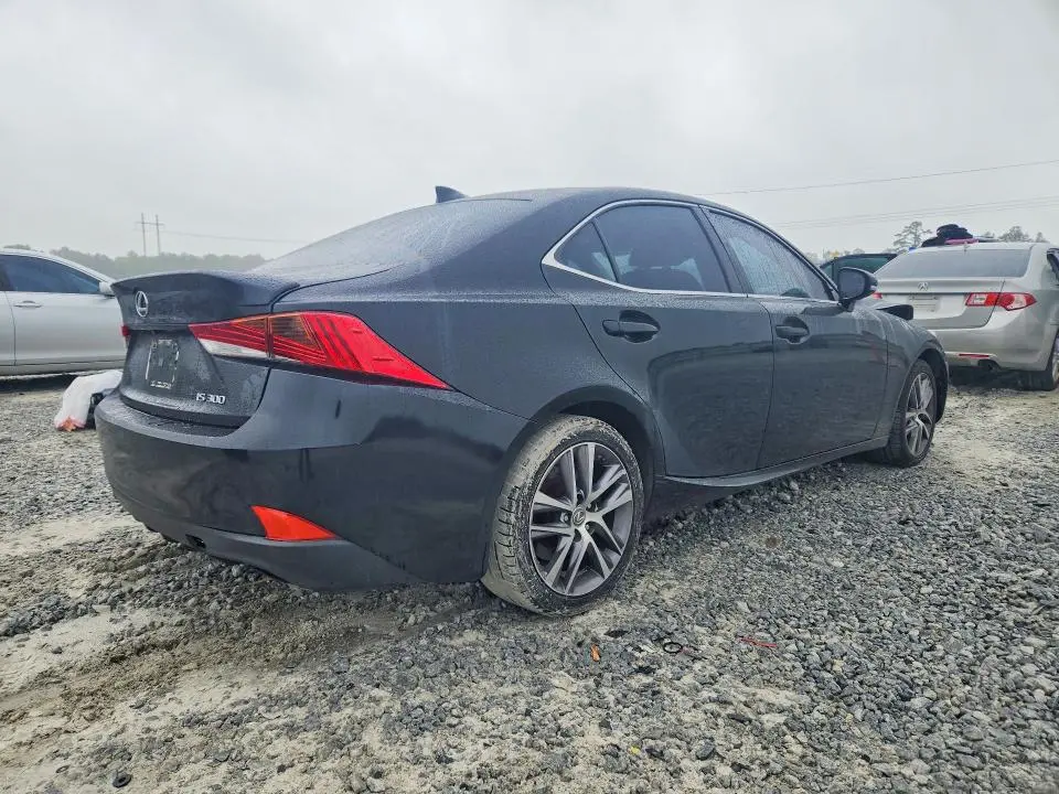 2018 LEXUS IS 300  