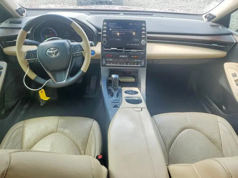 2020 TOYOTA AVALON LIMITED  