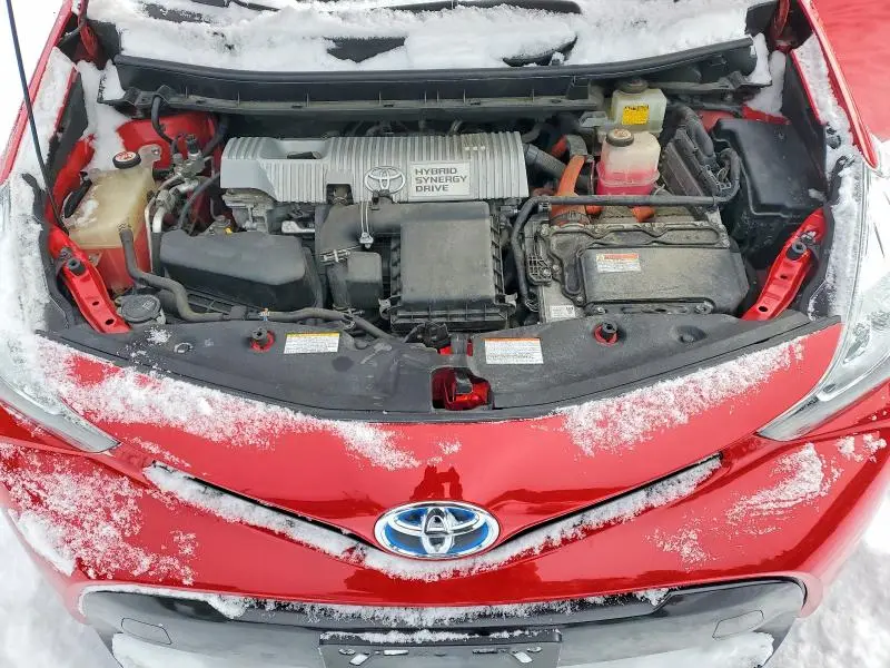 2017 TOYOTA PRIUS V   