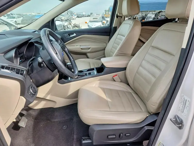 2017 FORD ESCAPE TITANIUM  