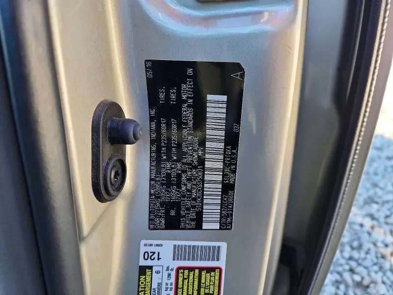 2016 TOYOTA SIENNA XLE  