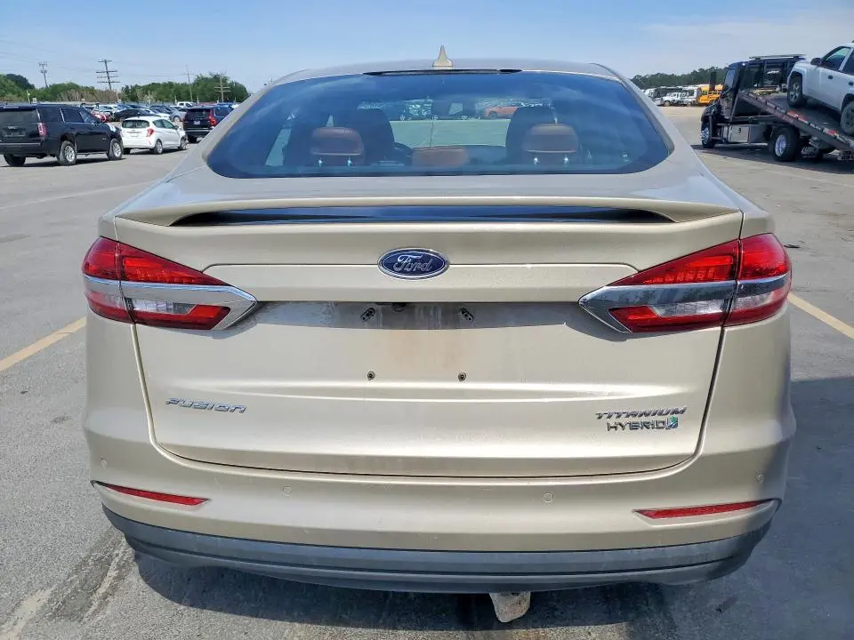 2019 FORD FUSION TITANIUM  