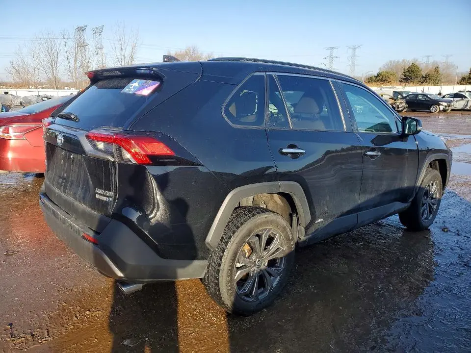 2022 TOYOTA RAV4 LIMITED  