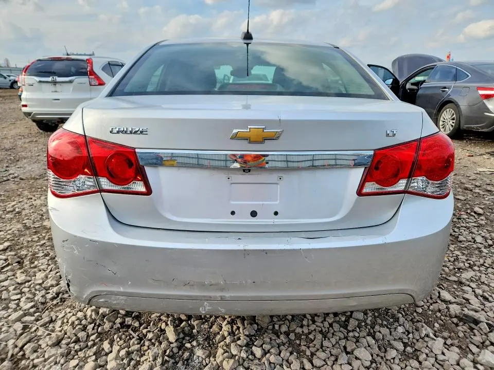 2015 CHEVROLET CRUZE LT  