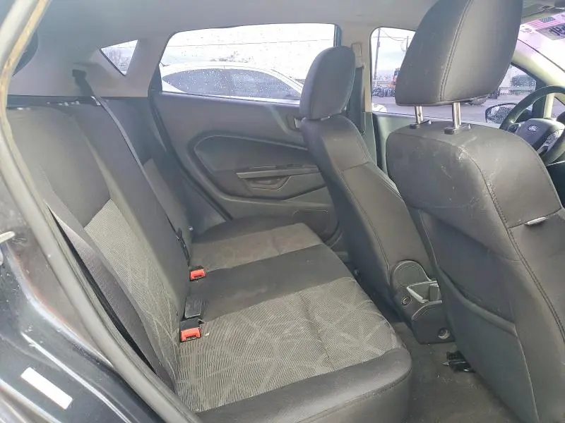 2011 FORD FIESTA SE  