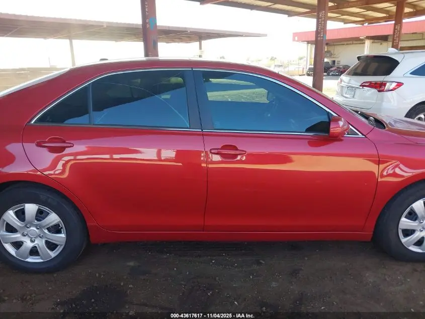 2011 TOYOTA CAMRY LE