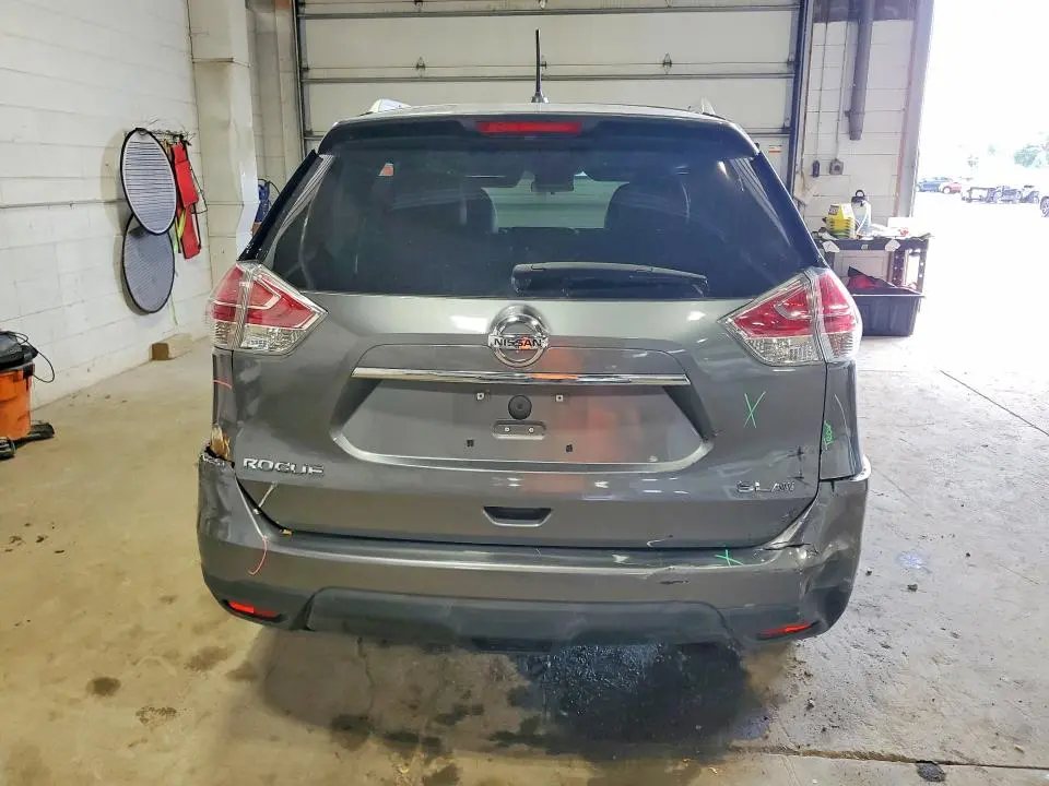 2016 NISSAN ROGUE SL  