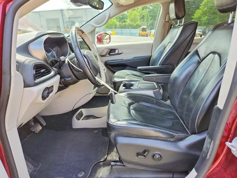 2019 CHRYSLER PACIFICA HYBRID LIMITED  