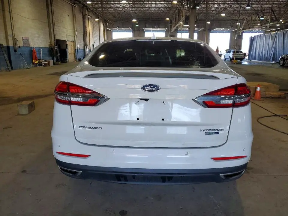 2020 FORD FUSION TITANIUM  
