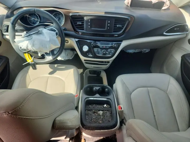 2017 CHRYSLER PACIFICA TOURING L  