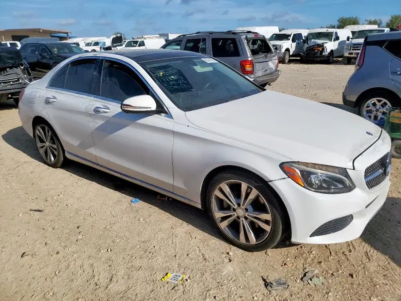 2016 MERCEDES-BENZ C 300  