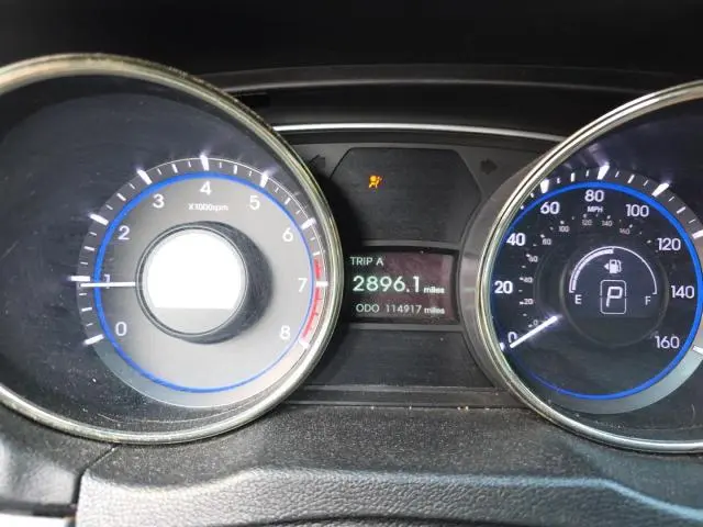 2012 HYUNDAI SONATA GLS  