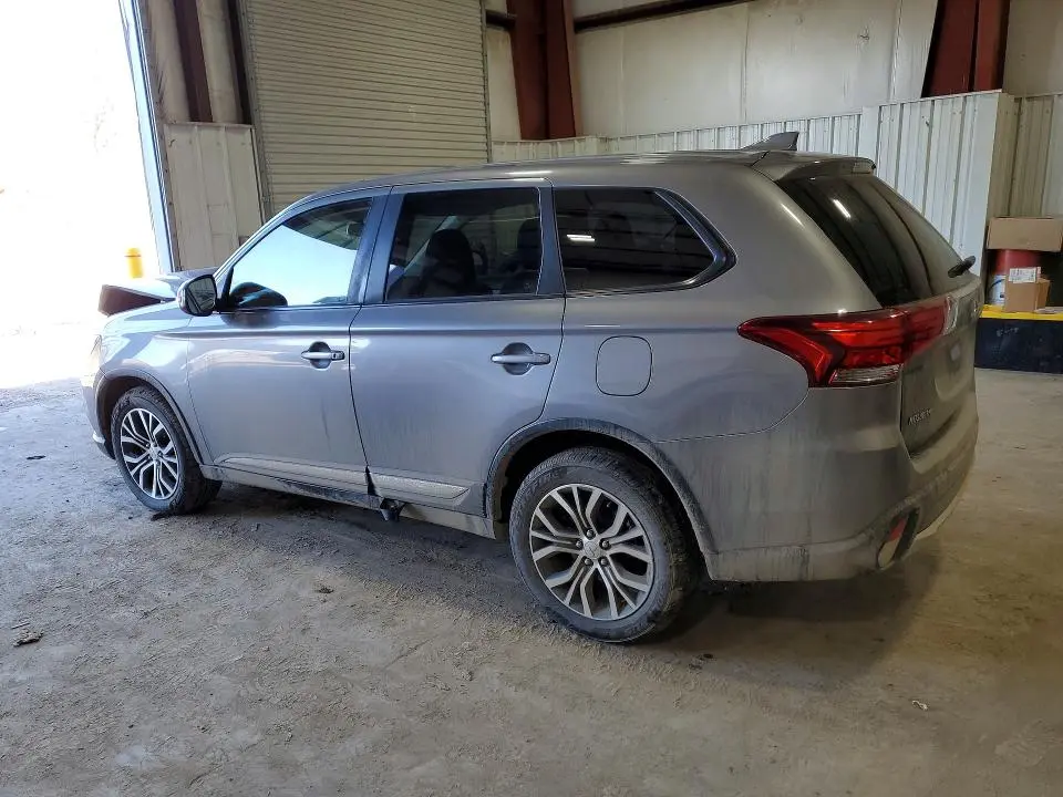 2018 MITSUBISHI OUTLANDER SE  