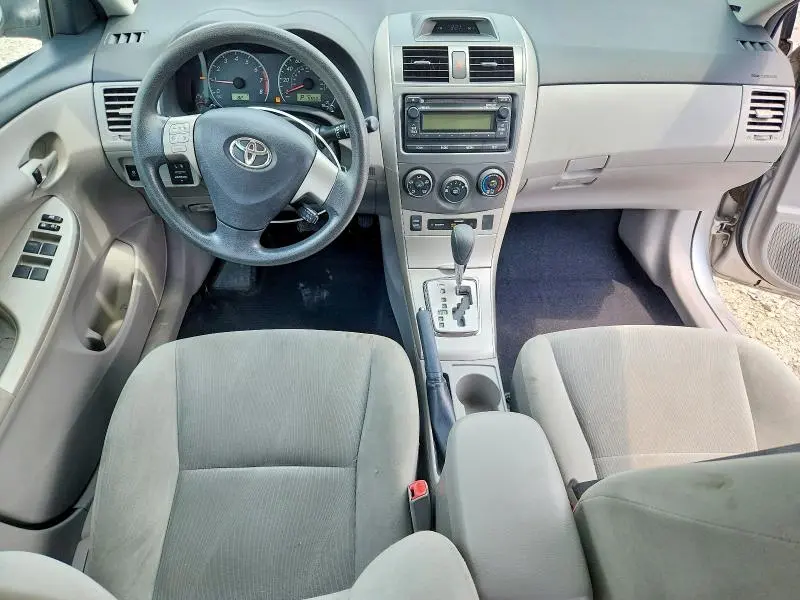 2012 TOYOTA COROLLA LE  