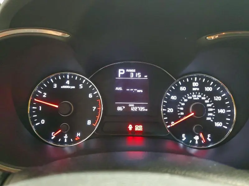 2017 KIA FORTE LX  