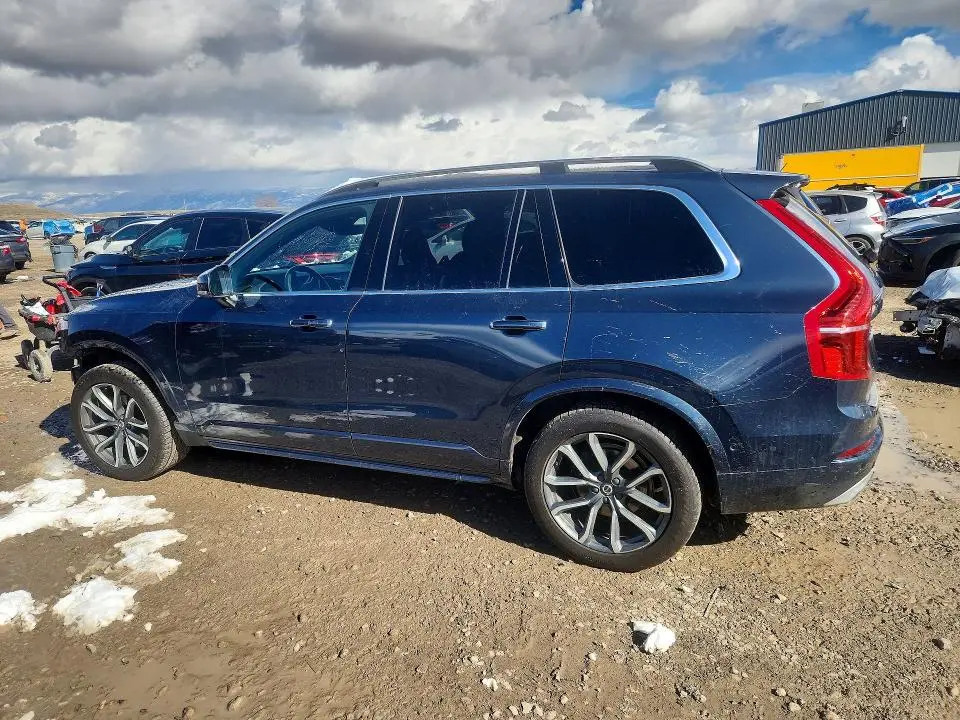 2018 VOLVO XC90 T6  