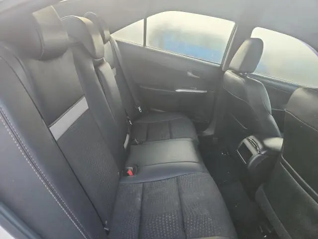 2014 TOYOTA CAMRY SE  