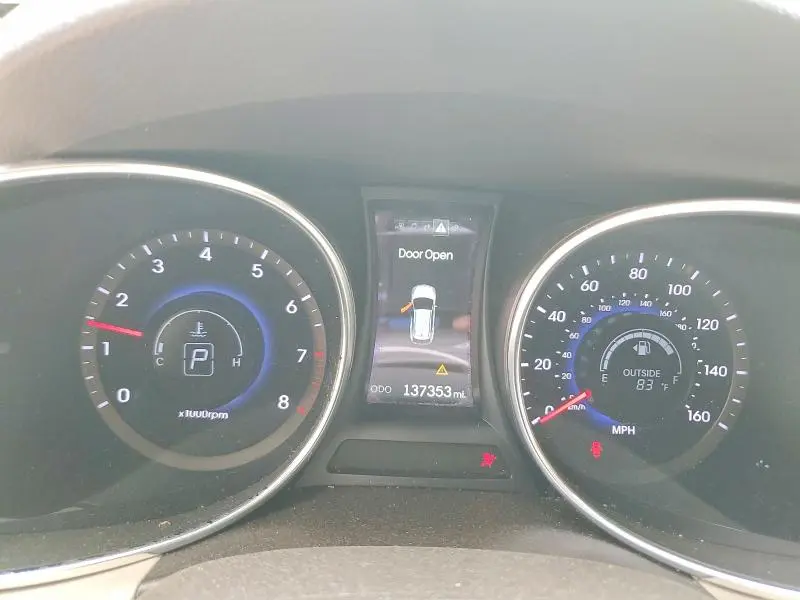 2016 HYUNDAI SANTA FE SE  