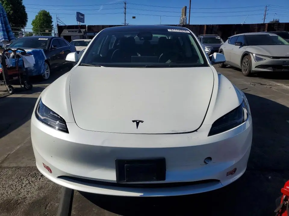 2024 TESLA MODEL 3   