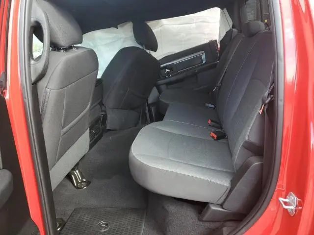 2022 RAM 1500 CLASSIC SLT  