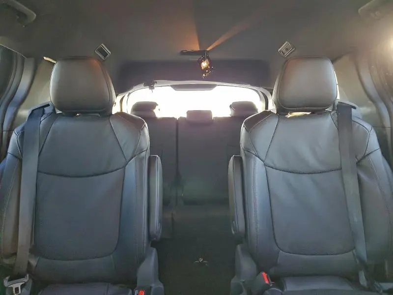 2025 TOYOTA SIENNA LIMITED  