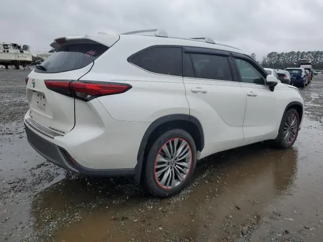 2021 TOYOTA HIGHLANDER PLATINUM  