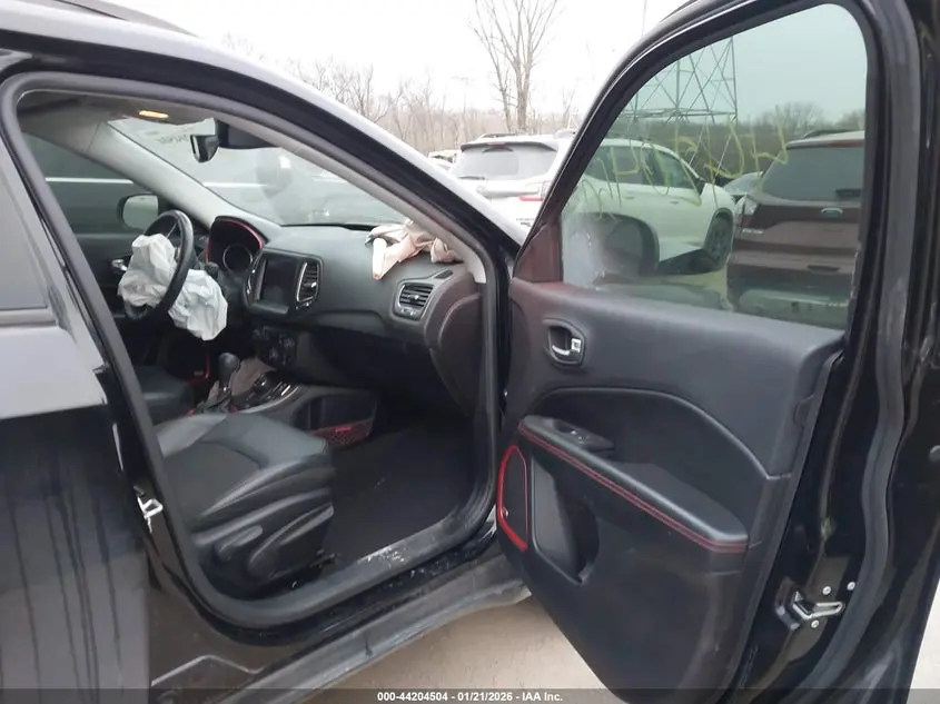 2018 JEEP COMPASS TRAILHAWK 4X4