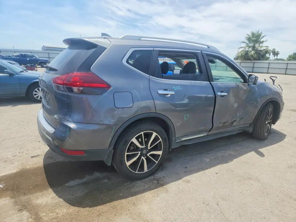 2019 NISSAN ROGUE SL  