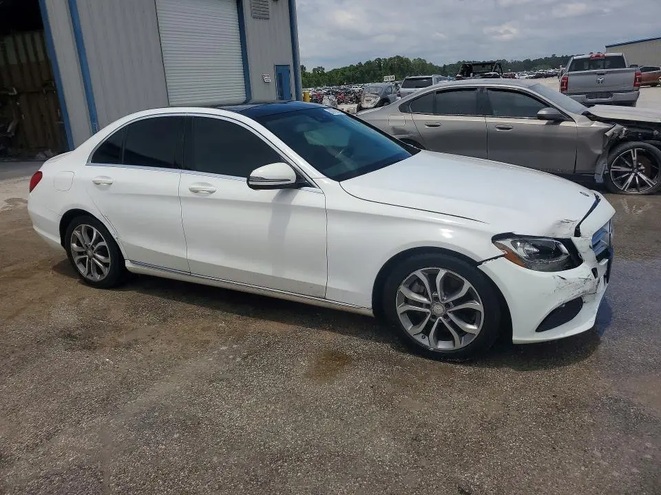 2017 MERCEDES-BENZ C 300  