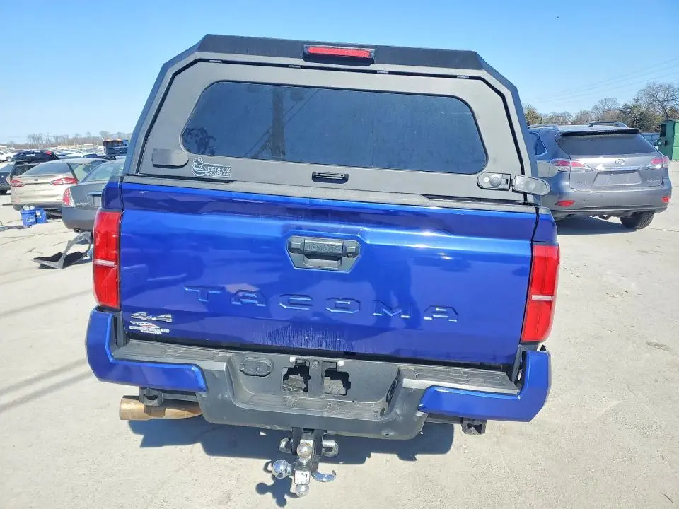 2024 TOYOTA TACOMA SR5  