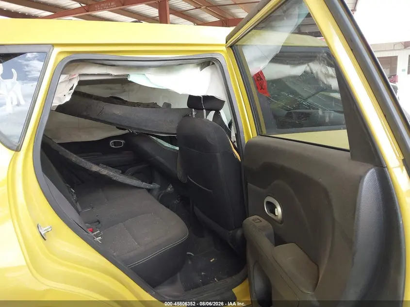 2014 KIA SOUL +