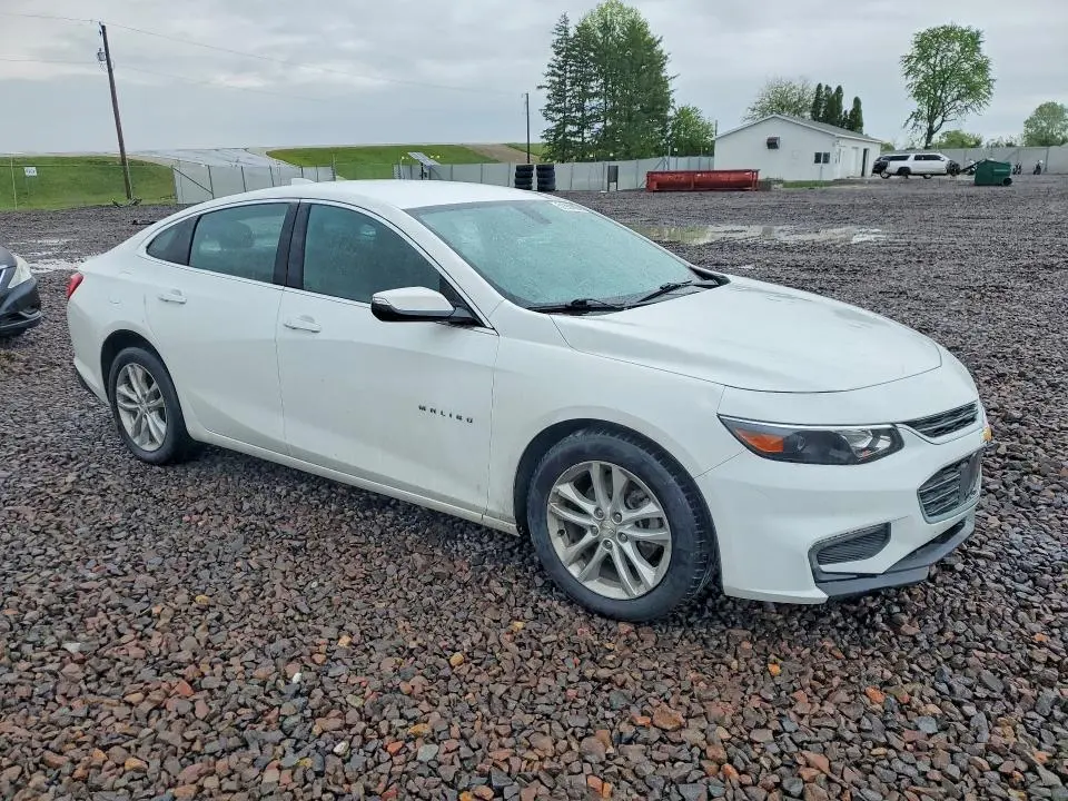 2017 CHEVROLET MALIBU LT  