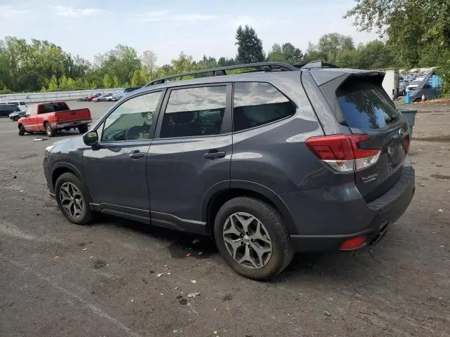 2023 SUBARU FORESTER PREMIUM  