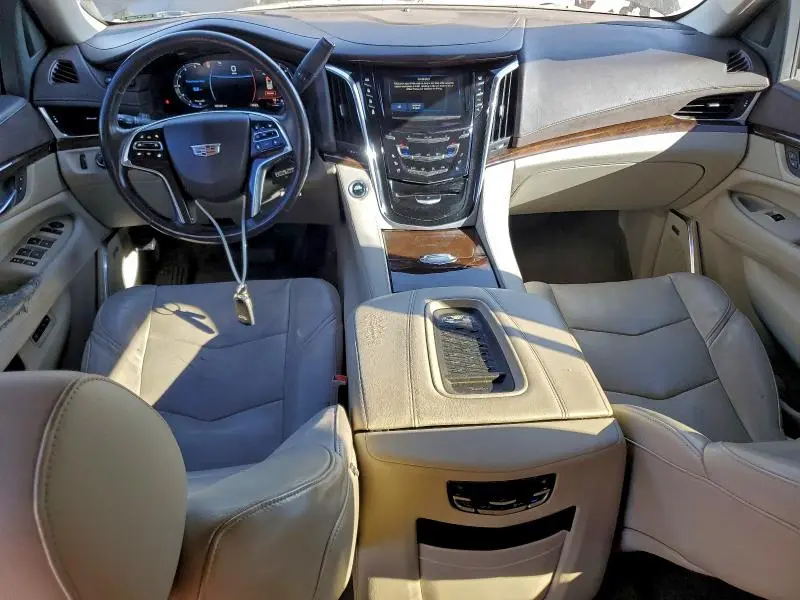 2017 CADILLAC ESCALADE ESV LUXURY  